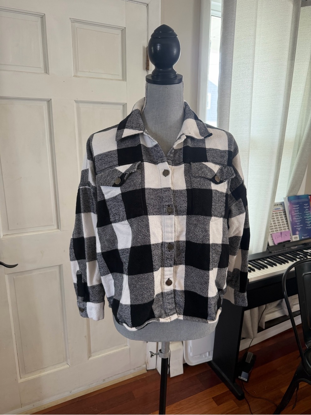 Zara Black & White Plaid Button-Up Jacket